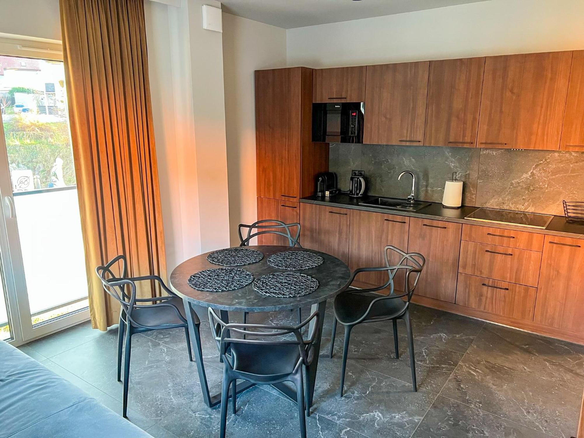 Apartamenty Centrum Park Twardowskiego 4 Зелёна-Гура Экстерьер фото