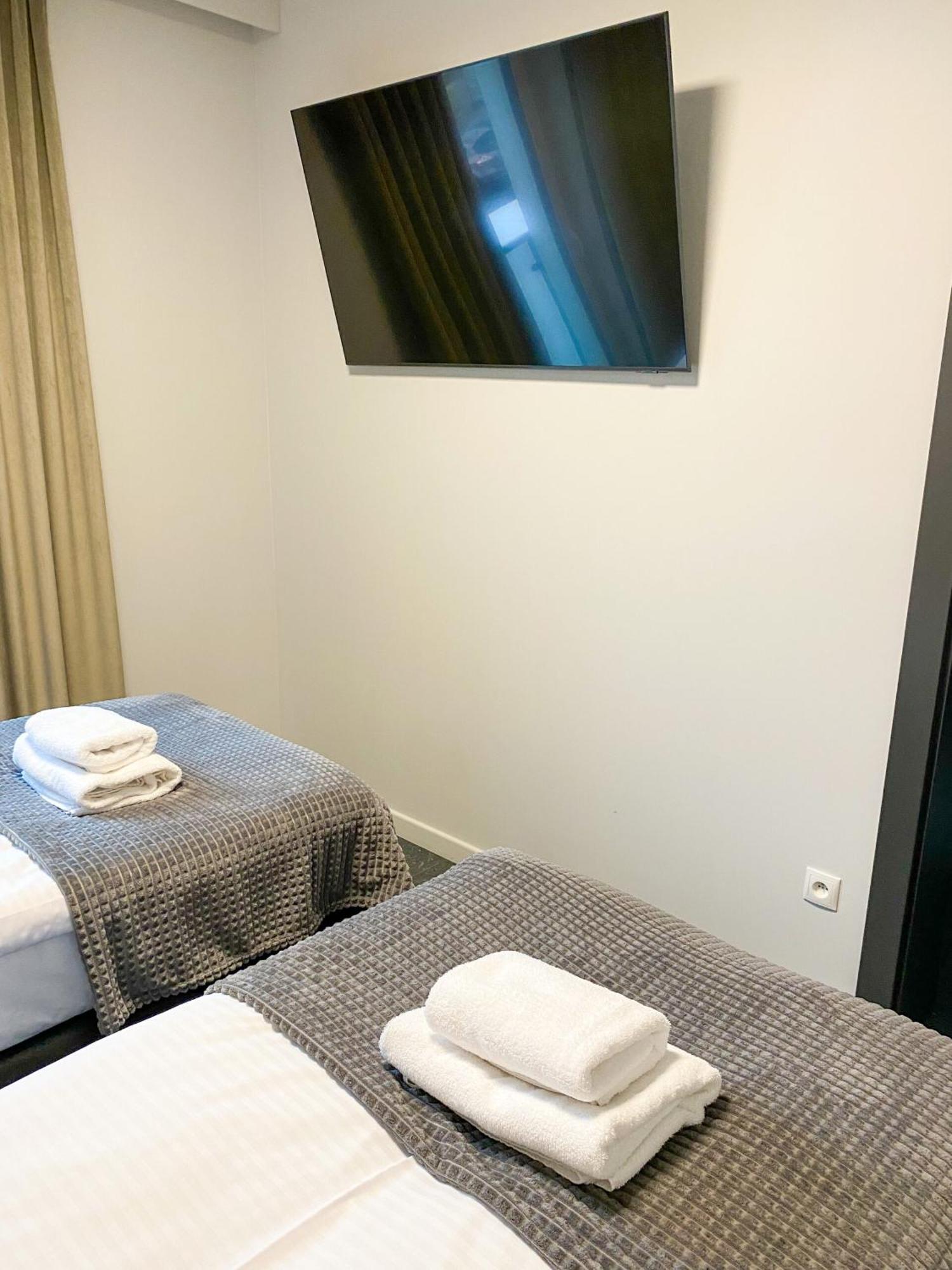 Apartamenty Centrum Park Twardowskiego 4 Зелёна-Гура Экстерьер фото