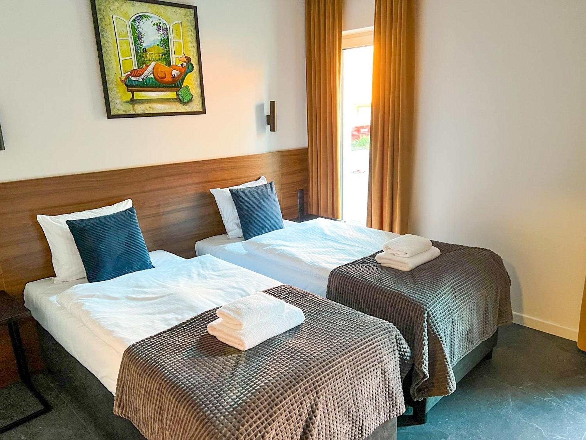 Apartamenty Centrum Park Twardowskiego 4 Зелёна-Гура Экстерьер фото